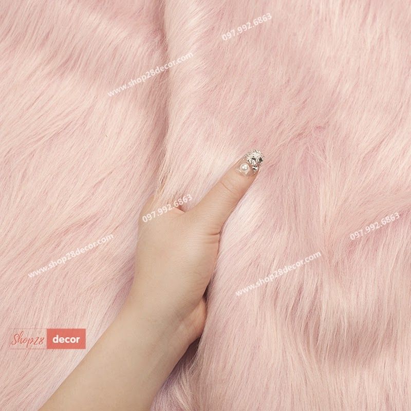 Thảm lông làm nền chụp ảnh sản phẩm - Shop28Decor.com