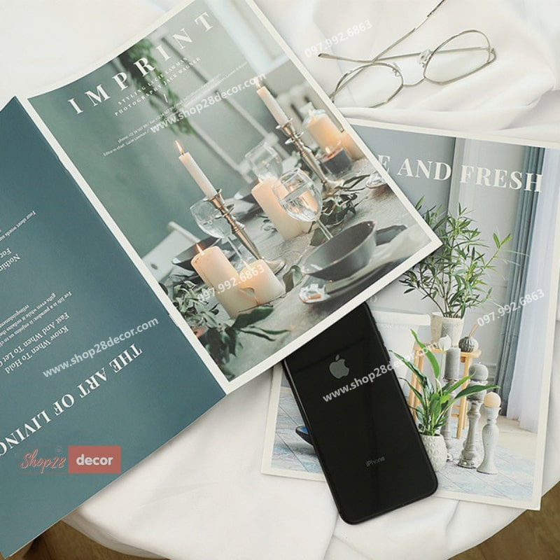 2 Cuốn tạp chí chụp ảnh