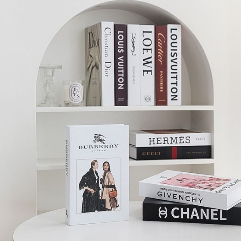 Mô hình sách trang trí chụp ảnh Mô hình sách trang trí chụp ảnh